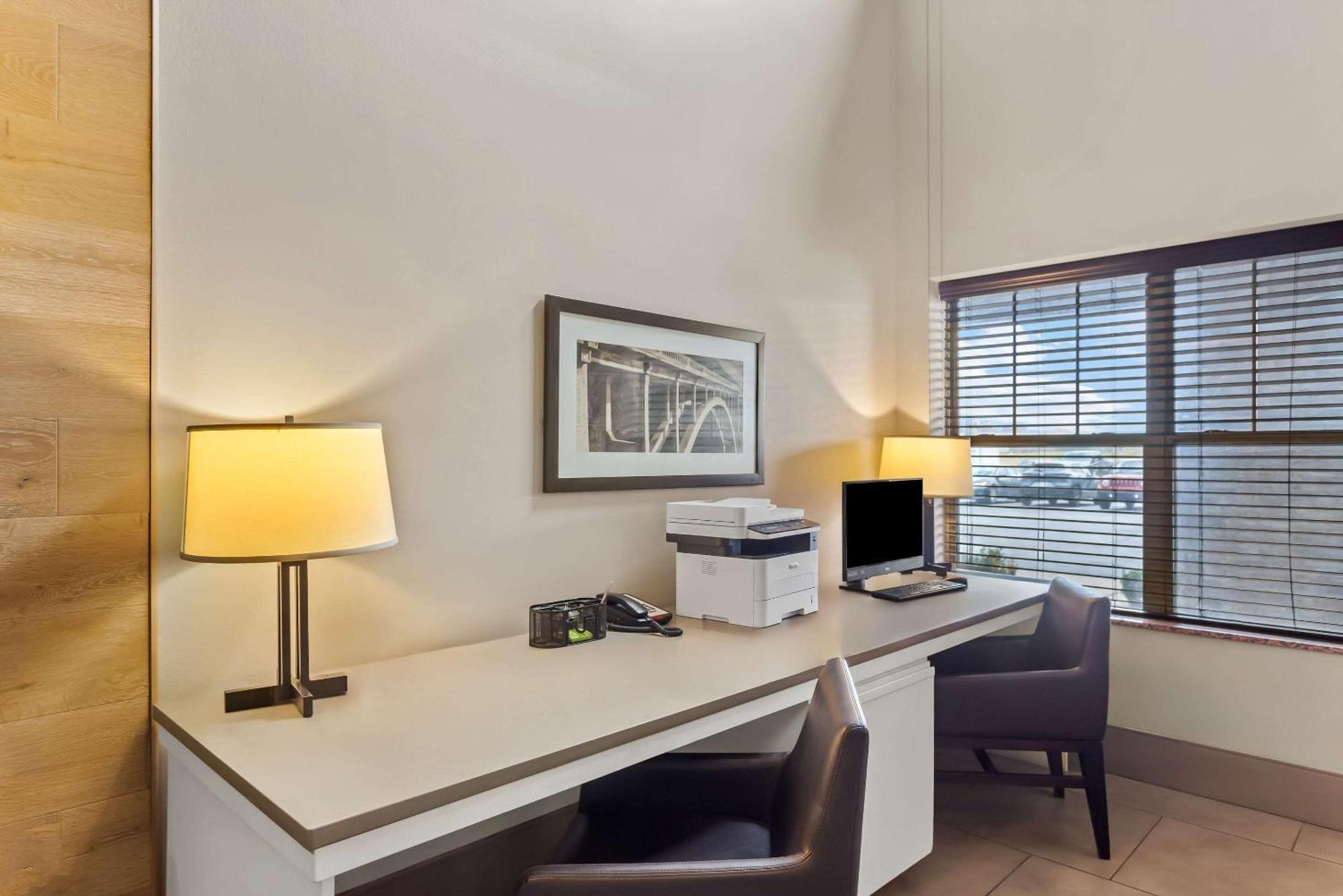 Country Inn & Suites By Radisson, Portage, In מראה חיצוני תמונה