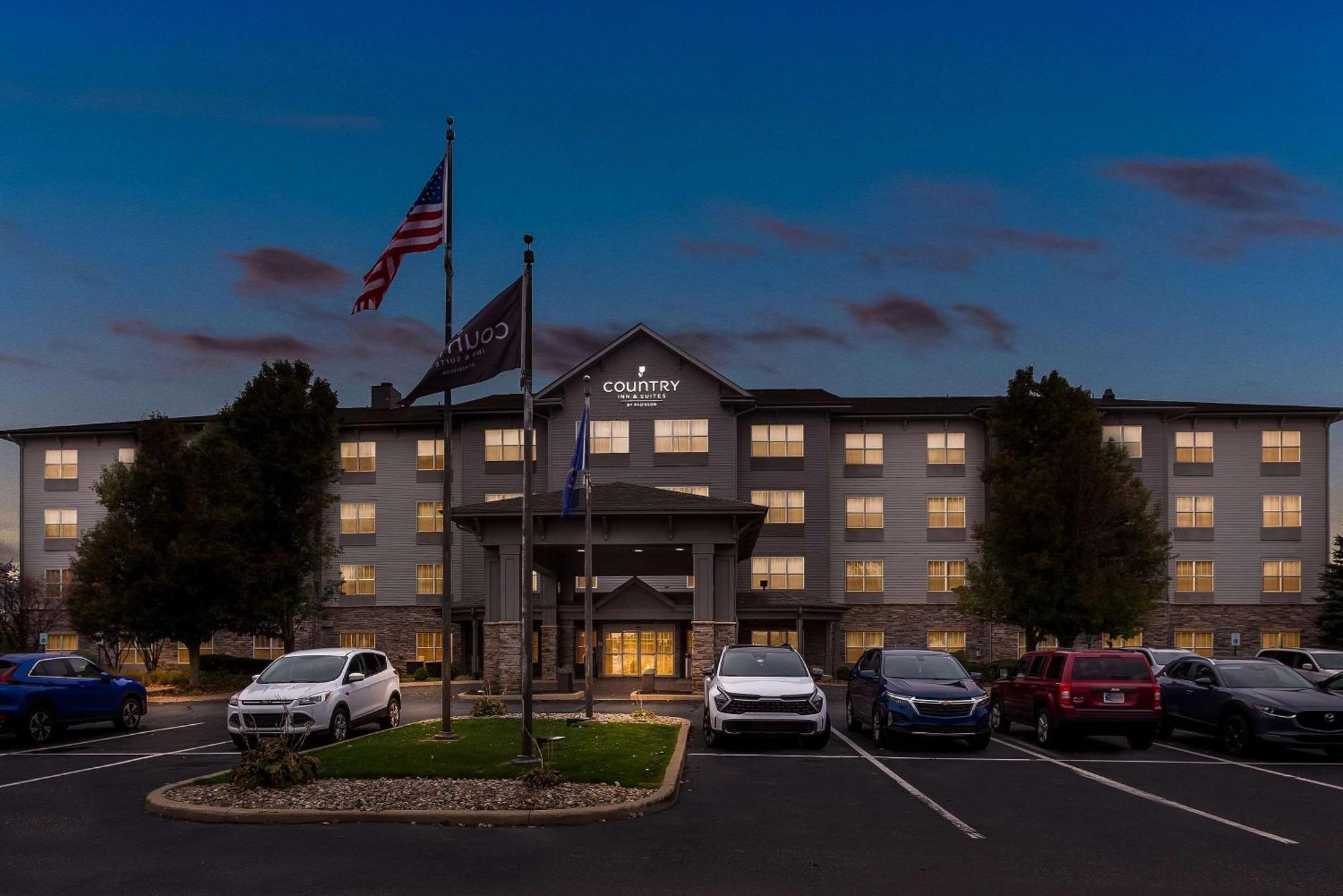 Country Inn & Suites By Radisson, Portage, In מראה חיצוני תמונה