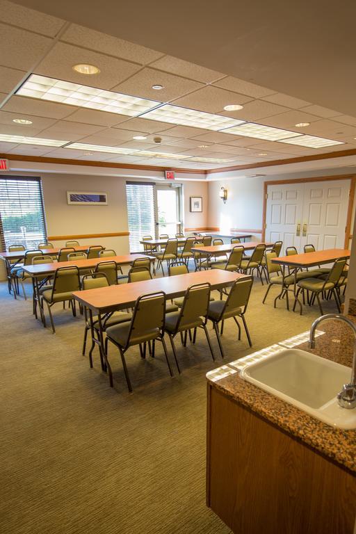 Country Inn & Suites By Radisson, Portage, In מראה חיצוני תמונה